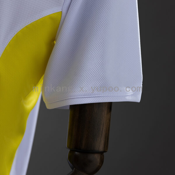 Camiseta Tottenham Hotspur 2006/07 Local Retro - detalle patrocinador Mansion.com