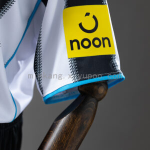 Camiseta Newcastle 2005/06 Retro Local - vista trasera