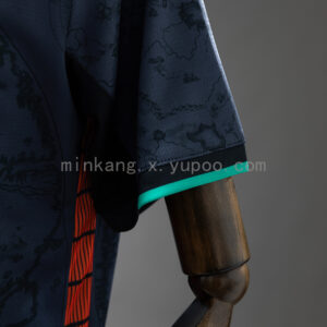 Camiseta Venezia 2024/25 Local - detalle puño y lateral verde esmeralda en lado derecho