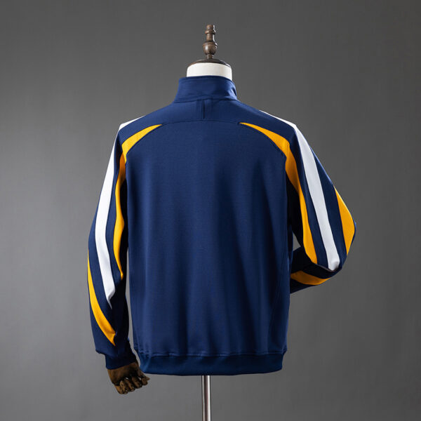 Camiseta Real Madrid 2024/25 Chaqueta Entrenamiento — detalle cuello