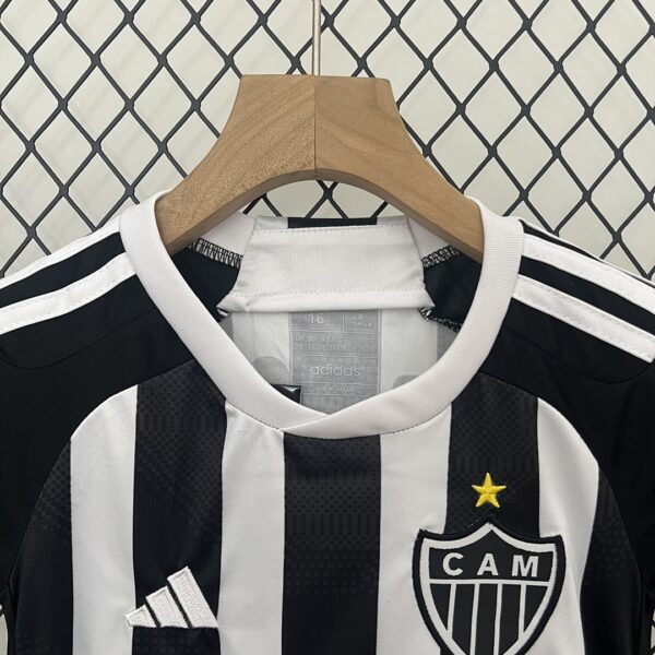 Camiseta Atletico Mineiro 2024/25 Local — vista trasera