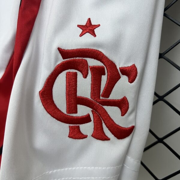 Camiseta Flamengo 2024/25 Local — vista trasera