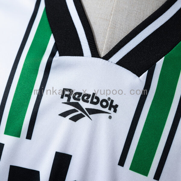Camiseta Borussia Monchengladbach 2023/24 Local - detalle cuello