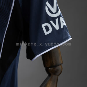 Camiseta Eintracht Frankfurt 2022/23 Tercera - detalle del lema en la espalda