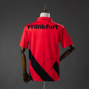 Camiseta Eintracht Frankfurt 1989/90 Local - detalle sponsor Tetra Pak