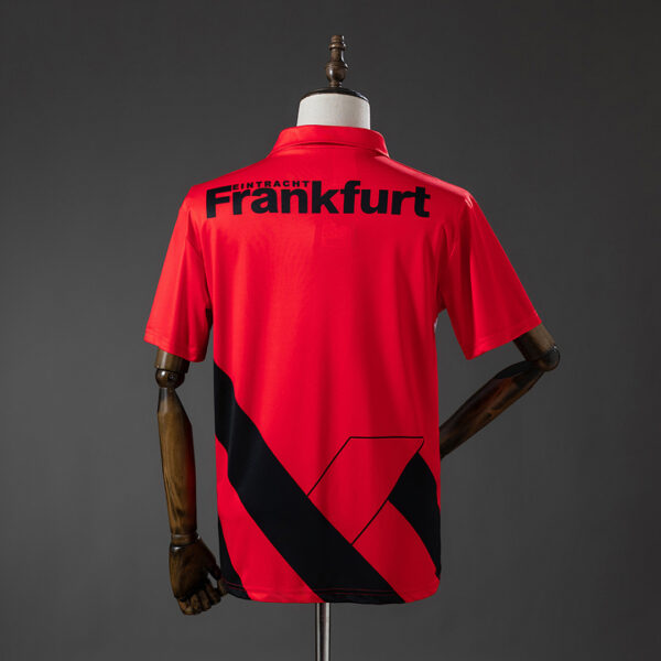 Camiseta Eintracht Frankfurt 1989/90 Local - detalle sponsor Tetra Pak
