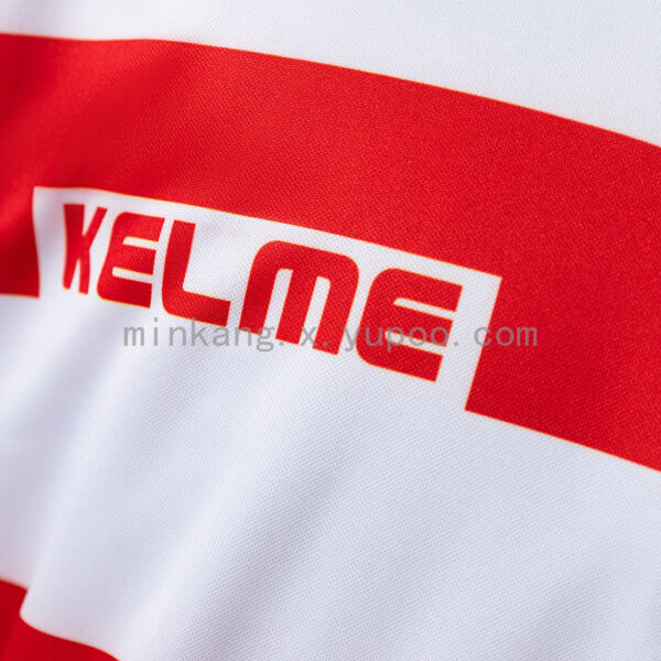 Camiseta Granada CF 1972 Retro Local — detalle franjas y tejido