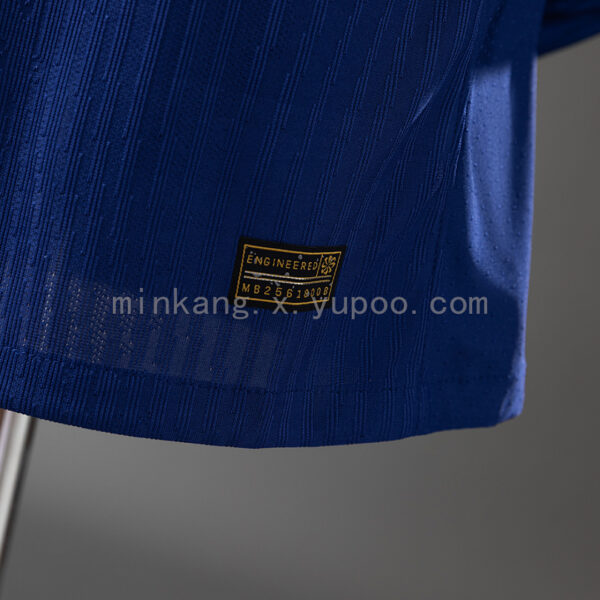 Camiseta Paris Saint-Germain 2023/24 Local Versión Jugador Manga Larga - detalle escudo y patrocinador