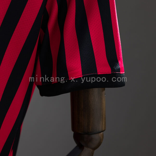 Camiseta AC Milan 2019/20 Local Aniversario - detalle celebración 120 años