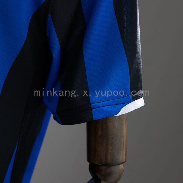 Camiseta Inter de Milán 1997/98 Retro Local - detalle