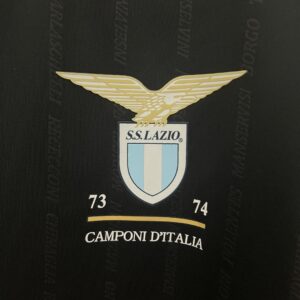 Camiseta Lazio 2023/24 Aniversario - detalle escudo
