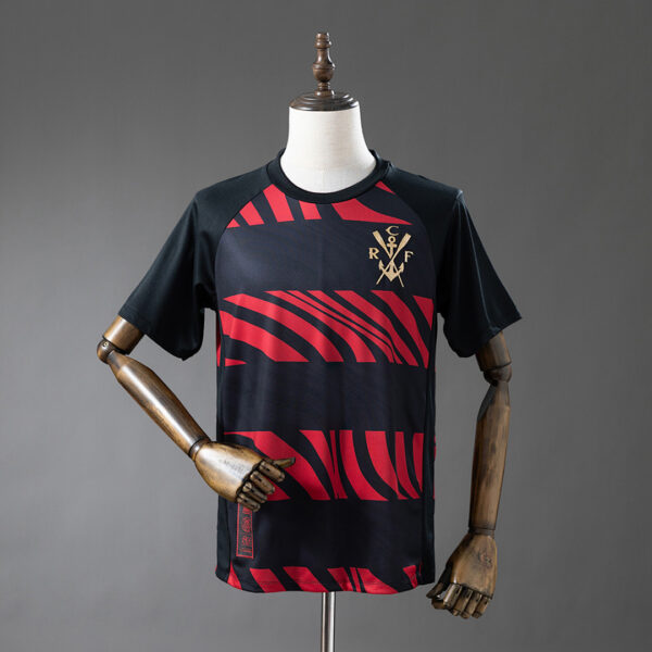 Camiseta Flamengo Edición Especial — detalle escudo y estrellas