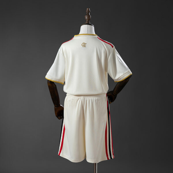 Camiseta Flamengo 2022/23 Tercera — vista trasera