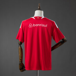 Camiseta Internacional 2023/24 Local — detalle cuello en V