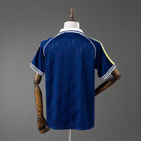 Camiseta Real Madrid 1991/92 Retro Visita - detalle logo Adidas