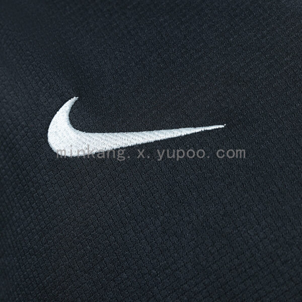 Camiseta Chelsea 2023/24 Entrenamiento Manga Larga - detalle