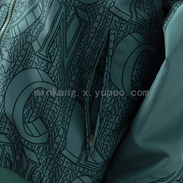 Camiseta Chelsea 2023/24 Cortaviento - detalle escudo Chelsea