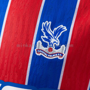 Camiseta Crystal Palace 2023/24 Local Versión Jugador - detalle sponsor