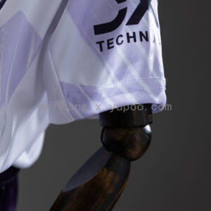 Camiseta Manchester United 2023/24 Visita Nino - detalle hombro y rayas Adidas