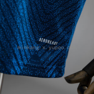 Camiseta Manchester United 2023/24 Tercera - detalle cuello