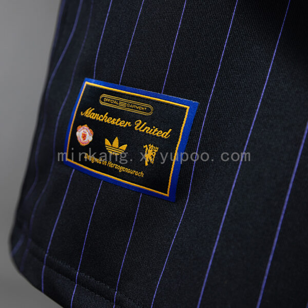 Camiseta Manchester United 1990 Retro Visitante - detalle cuello