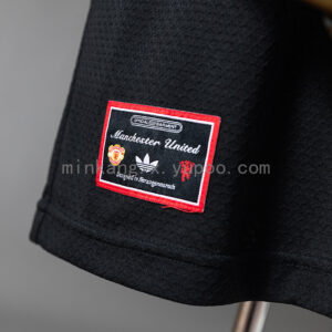Camiseta Manchester United 1988 Retro Polo - detalle logo Adidas Originals