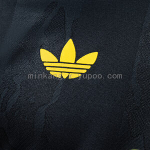 Camiseta Manchester United 2023/24 Tercera Versión Jugador - detalle manga