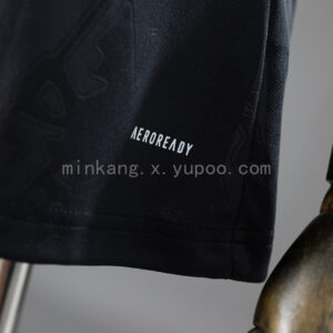 Camiseta Manchester United 2023/24 Tercera - detalle cuello