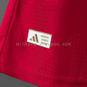 Camiseta Manchester United 2023/24 Local Versión Jugador - detalle cuello
