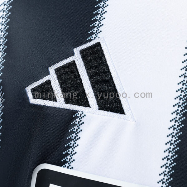 Camiseta Newcastle United 2023/24 Local Manga Larga - detalle patrocinador Sela