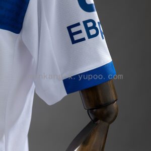 Camiseta Deportivo Alavés 2023/24 Visita — detalle logo Puma