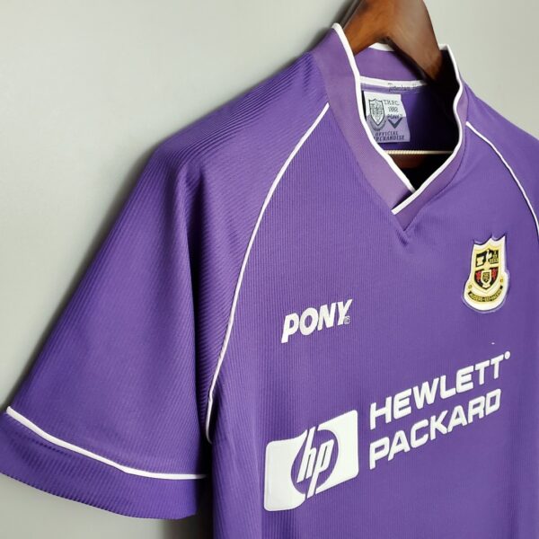 Camiseta Tottenham Hotspur 1998 Visita Retro - detalle cuello y marca Pony
