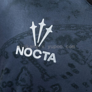 Camiseta Venezia 2024/25 Local - detalle logo NOCTA en pecho izquierdo