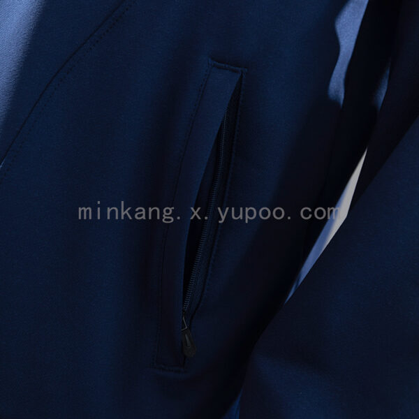 Camiseta Real Madrid 2024/25 Chaqueta Entrenamiento — detalle puño