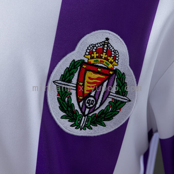 Camiseta Real Valladolid 2022/23 Local — detalle de mangas