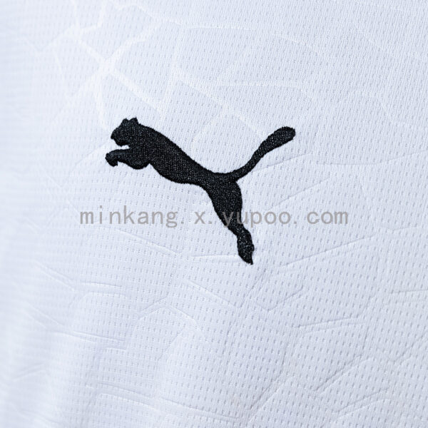 Camiseta Valencia 2023/24 Local — detalle mangas