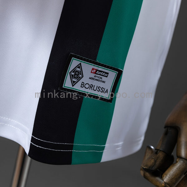 Camiseta Borussia Mönchengladbach 1992/93 Local - detalle logo Lotto