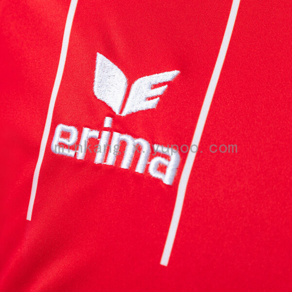 Camiseta 1. FC Köln 1990 Retro Local - detalle logo fabricante