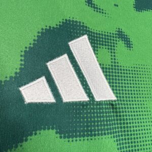 Camiseta Albacete Balompié 2023/24 Tercera — detalle etiqueta Adidas