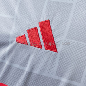 Camiseta Olympique Lyonnais 2023/24 Tercera - detalle de la manga