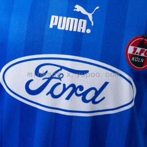 Camiseta FC Köln 1990/91 Retro Local - detalle del logo Puma y patrocinador Ford