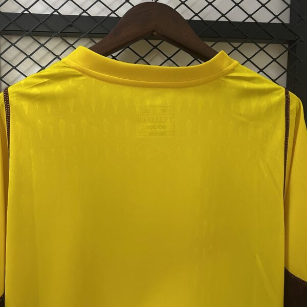 Camiseta Atlético Mineiro 2024/25 Arquero — detalle del tejido