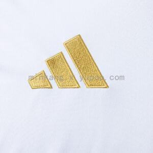 Camiseta Atlético Mineiro 2023/24 Visita — detalle logo Adidas