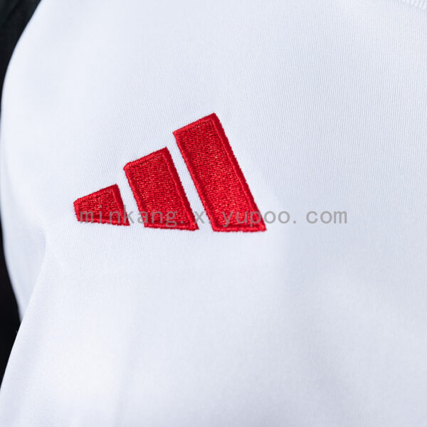 Camiseta Flamengo 2024/25 Away Mujer — detalle