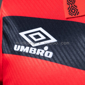 Camiseta Flamengo 2019/20 Local Manga Larga — detalle cuello
