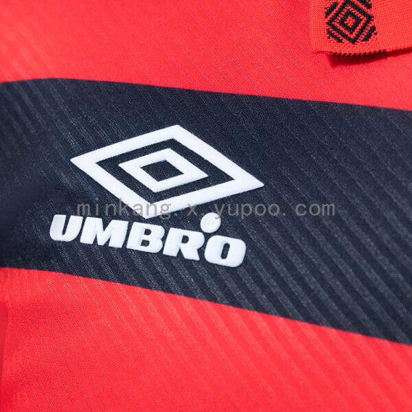 Camiseta Flamengo 1995/96 Retro Local — detalle sponsor