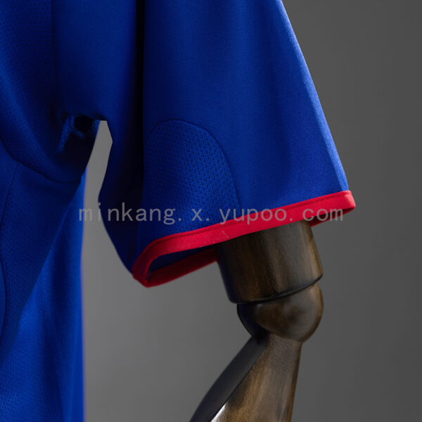 Camiseta Universidad de Chile 2011 Retro Local - detalle