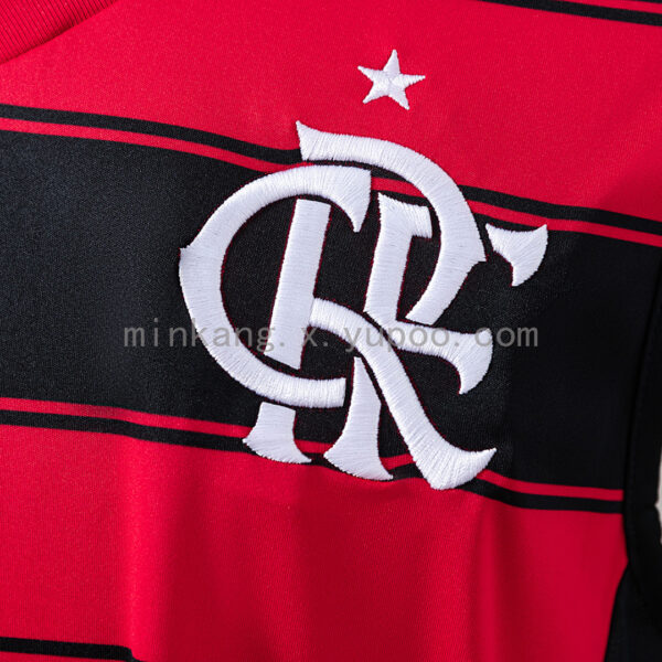 Camiseta Flamengo 2023/24 Local — detalle