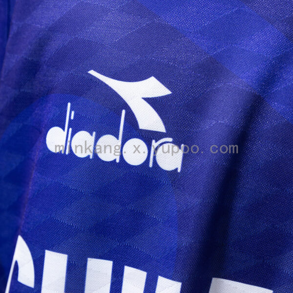 Camiseta Universidad de Chile 1996 Local - detalle logo Diadora