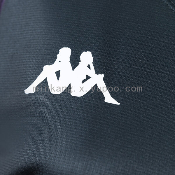 Camiseta Vasco da Gama 2023/24 Pre-Partido — detalle del patrón de chevrons en las mangas
